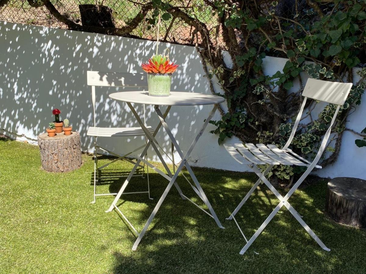 Casa Familiar Con Piscina Hébergement de vacances Pallejá