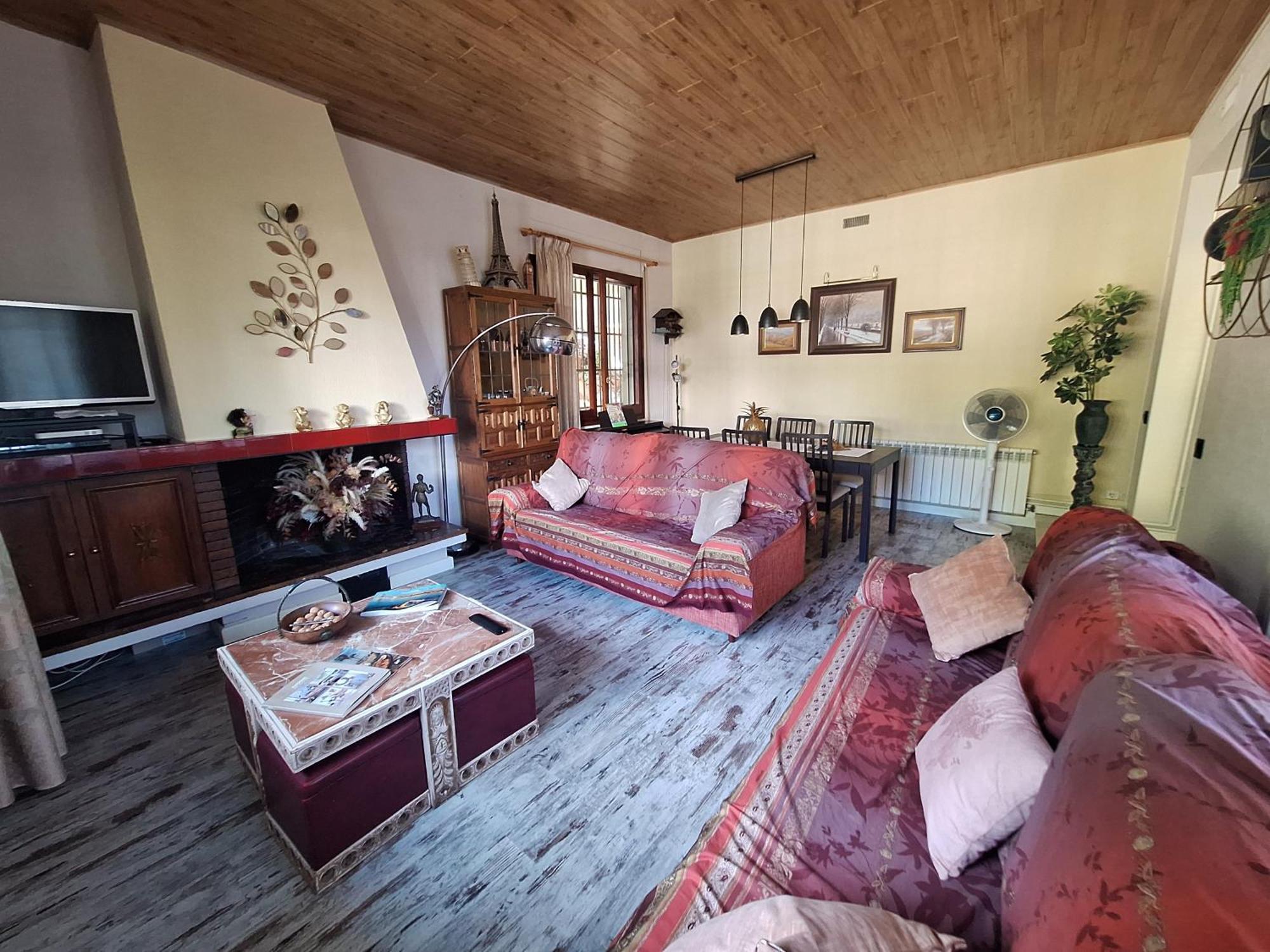 Hébergement de vacances Casa Familiar Con Piscina